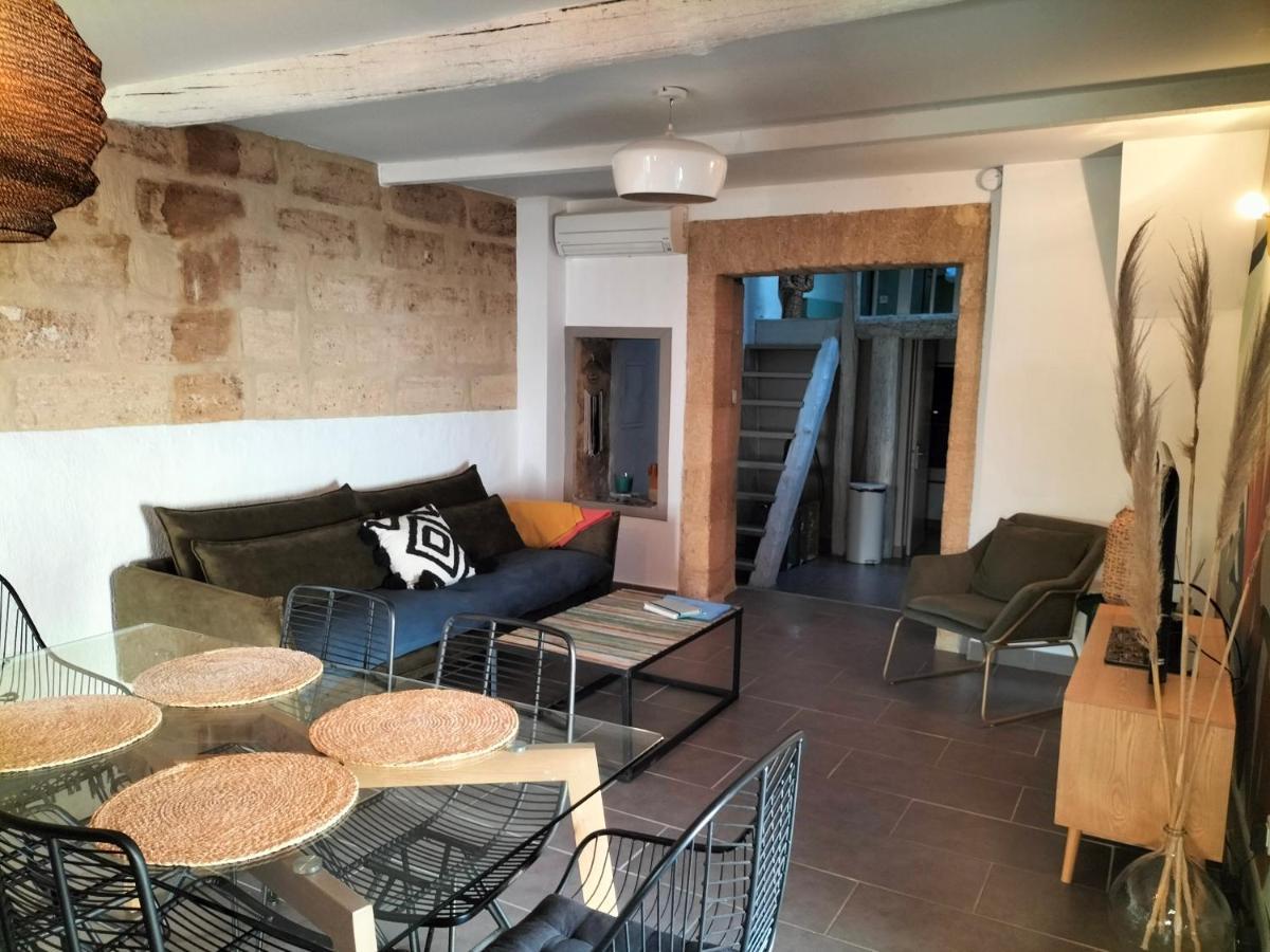 Maison De Village Familiale Pont Du Gard, Toit Terrasse, Barbecue, Fibre Вер-Пон-дю-Гар Экстерьер фото